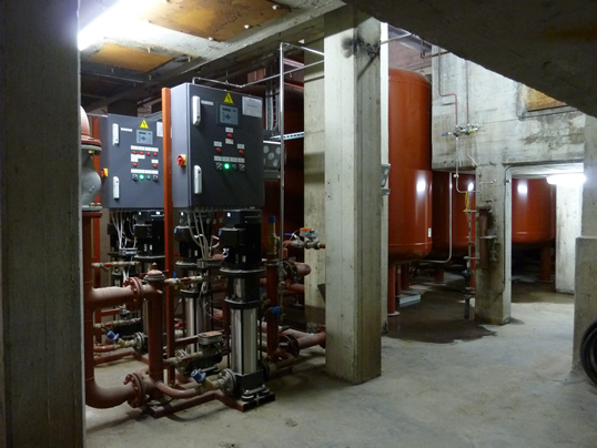 Druckhaltestation mit Pumpendruckhaltung und Expansionsbehälter
